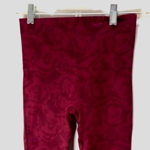 Spanx Sz SP Dark Burgundy Rose Floral Legging